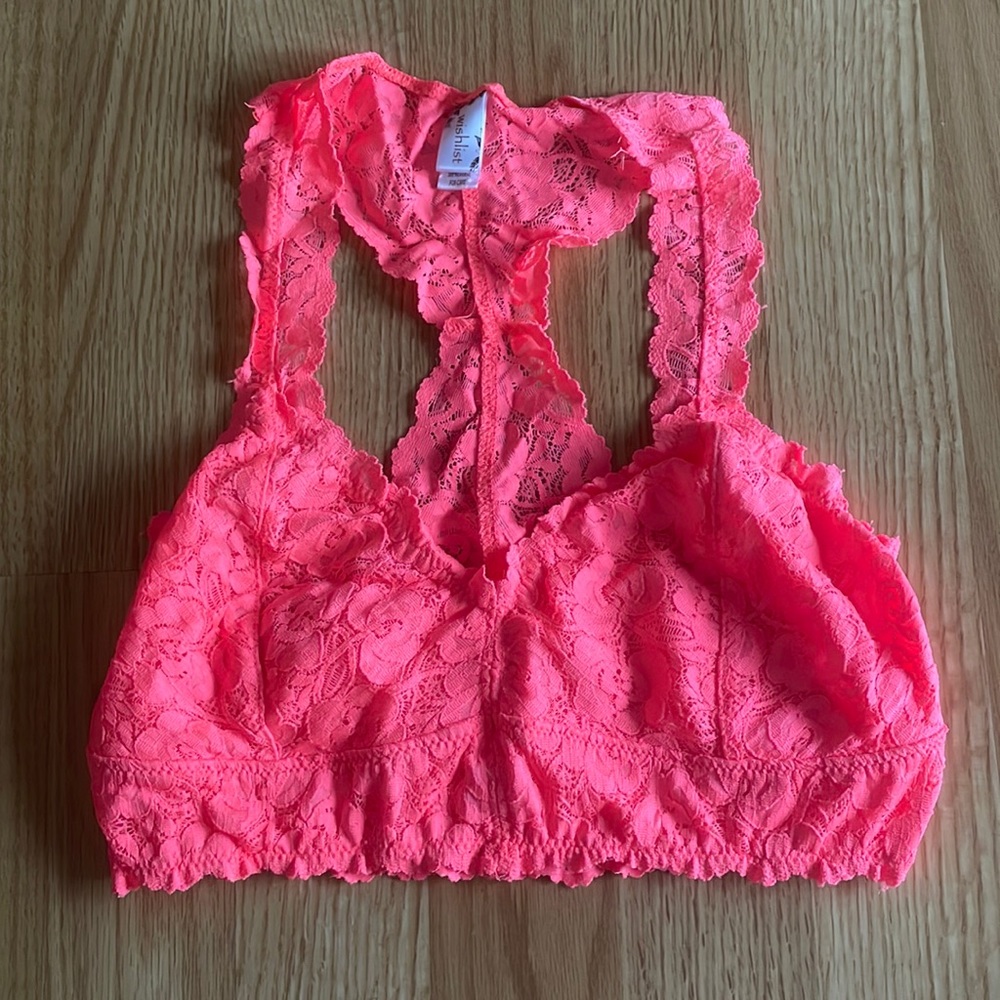 Wishlist bralettes lace neon pink. Size M